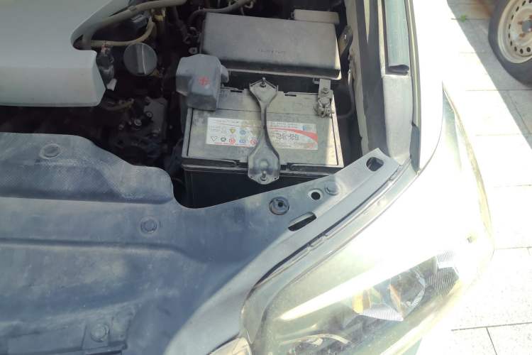Used Toyota Prado 2016 3.5L Automatic TX-L Engine Bay Left