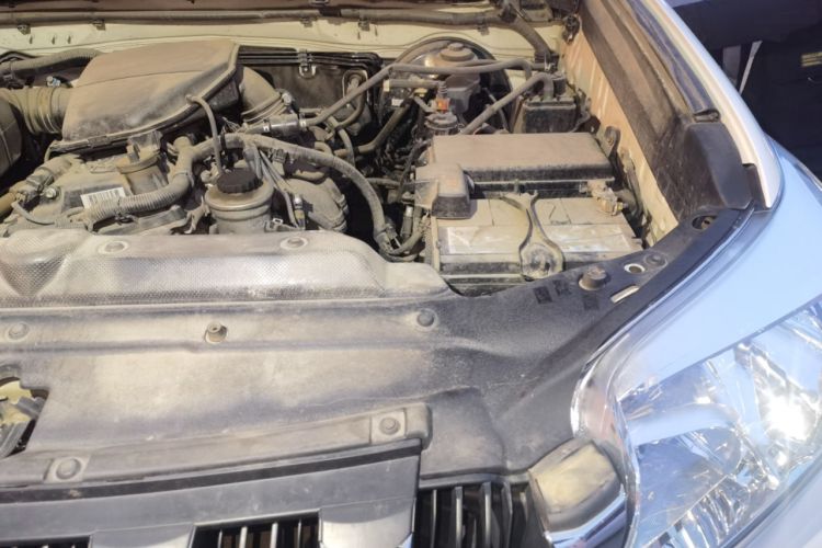 Used Toyota Prado 2016 2.7L Automatic Standard Edition Engine Bay Left