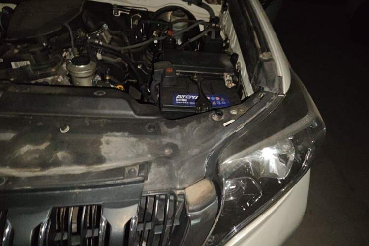 Used Toyota Prado 2016 2.7L Automatic Standard Edition Engine Bay Left