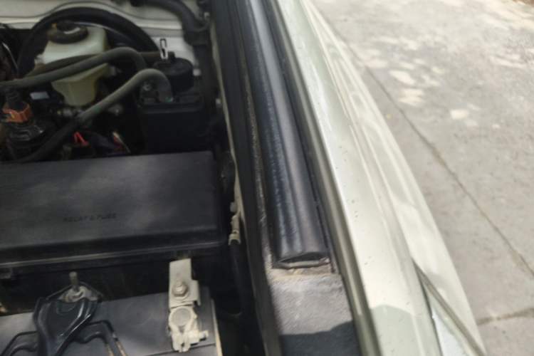 Used Toyota Prado 2016 2.7L Automatic Standard Edition Engine Bay Left