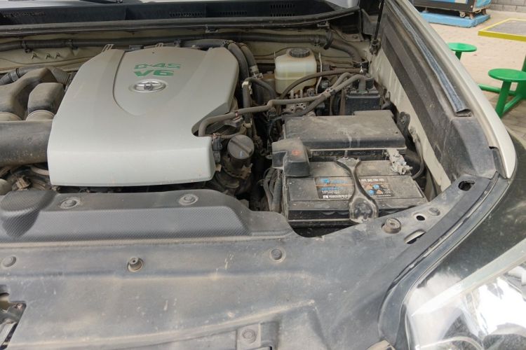 Used Toyota Prado 2016 3.5L Automatic TX-L Engine Bay Left