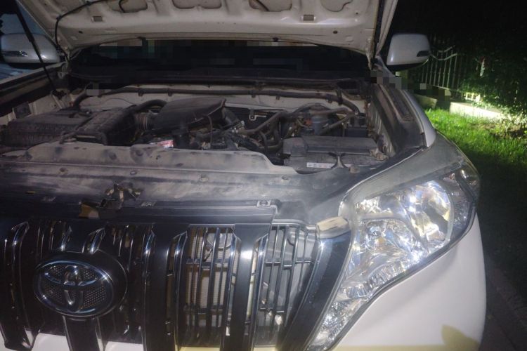 Used Toyota Prado 2016 2.7L Automatic Standard Edition Engine Bay Left