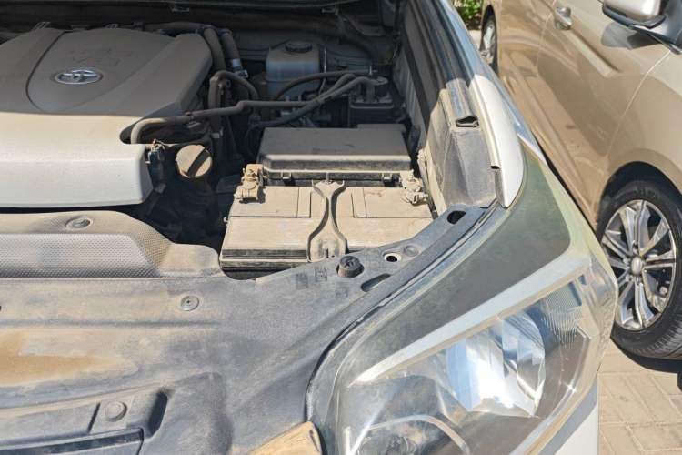 Used Toyota Prado 2016 3.5L Automatic VX NAVI Engine Bay Left
