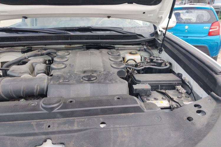 Used Toyota Prado  Engine Bay Left