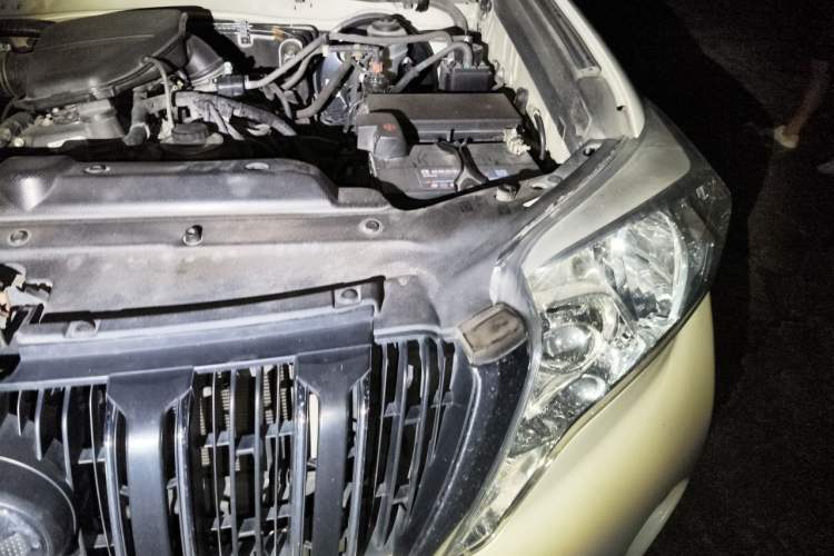 Used Toyota Prado 2016 2.7L Automatic Standard Edition Engine Bay Left