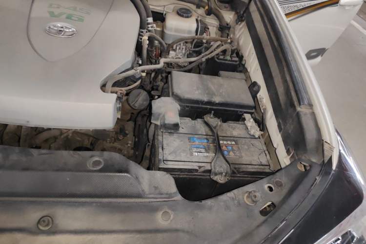 Used Toyota Prado 2016 3.5L Automatic TX-L Engine Bay Left