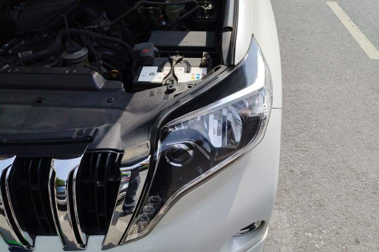 Used Toyota Prado 2016 2.7L Automatic Standard Edition Engine Bay Left