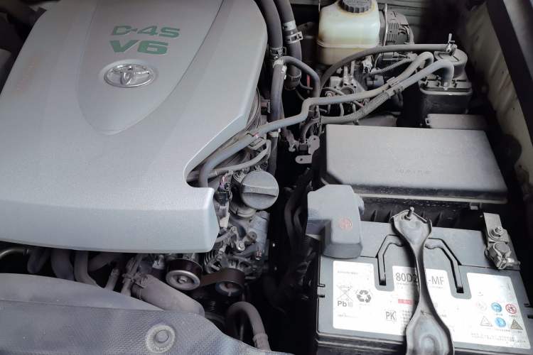 Used Toyota Prado 2016 3.5L Automatic TX-L Engine Bay Left