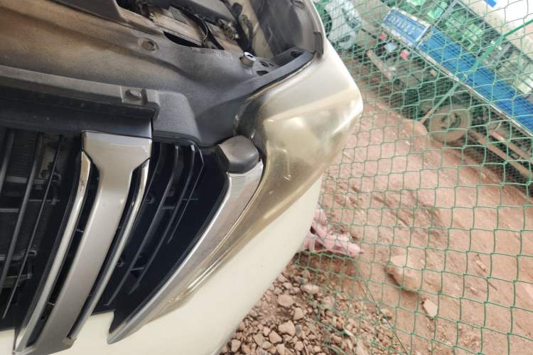 Used Toyota Prado  Engine Bay Left