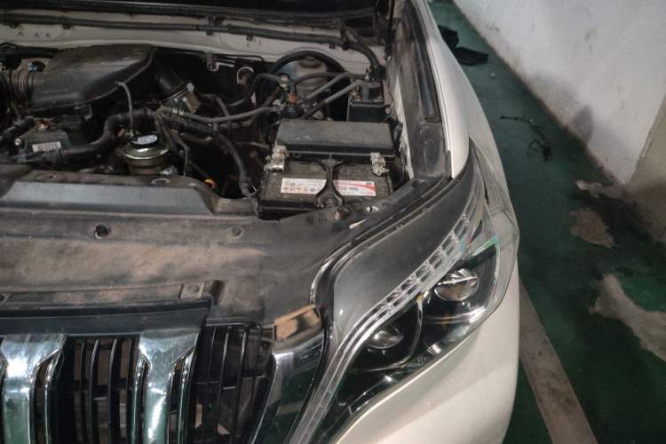 Used Toyota Prado 2016 2.7L Automatic Standard Edition Engine Bay Left