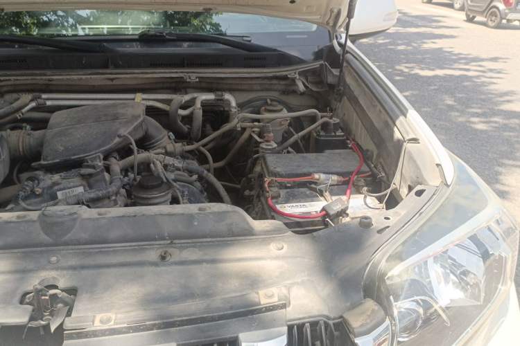 Used Toyota Prado  Engine Bay Left