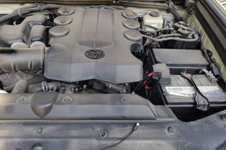 Used Toyota Prado  Engine Bay Left