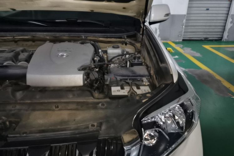 Used Toyota Prado 2016 3.5L Automatic TX-L Engine Bay Left