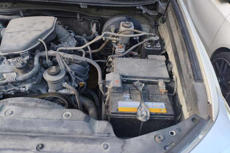 Used Toyota Prado  Engine Bay Left