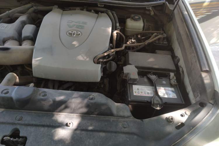 Used Toyota Prado 2016 3.5L Automatic VX NAVI Engine Bay Left