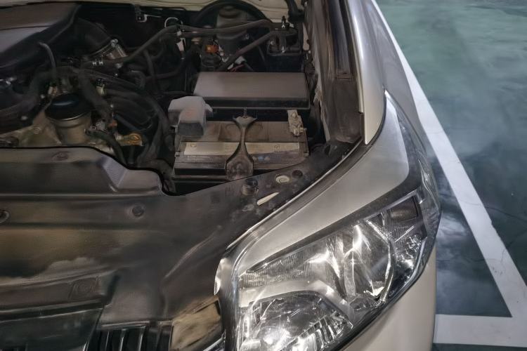 Used Toyota Prado 2016 2.7L Automatic Standard Edition Engine Bay Left