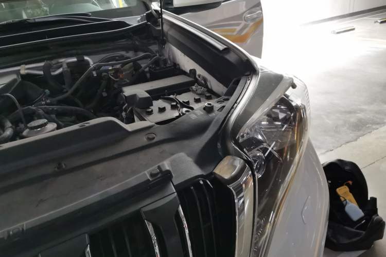 Used Toyota Prado 2016 2.7L Automatic Luxury Edition Engine Bay Left