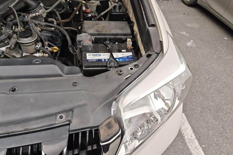 Used Toyota Prado 2016 2.7L Automatic Standard Edition Engine Bay Left