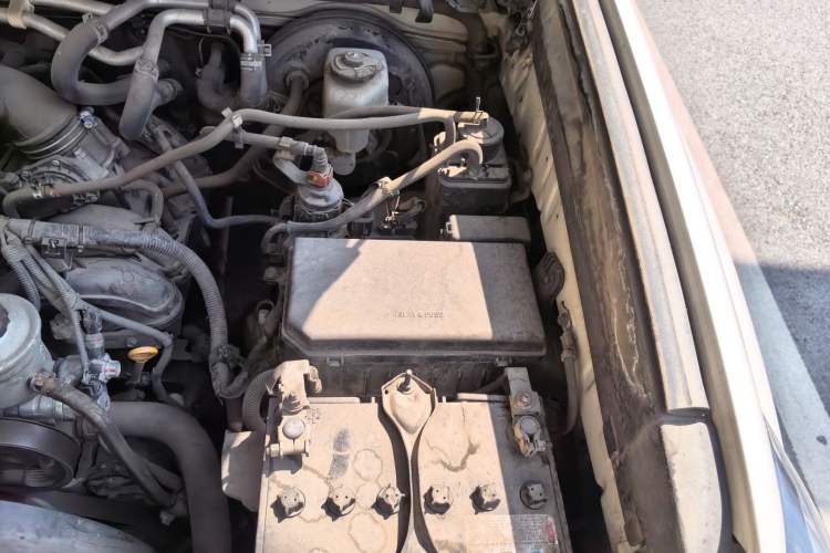 Used Toyota Prado 2016 2.7L Automatic Luxury Edition Engine Bay Left