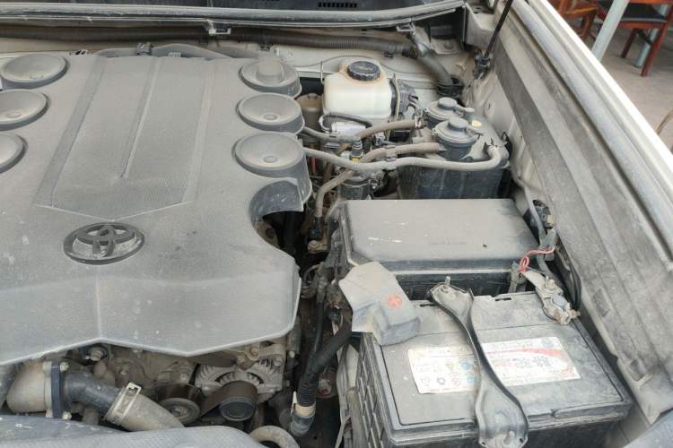 Used Toyota Prado  Engine Bay Left