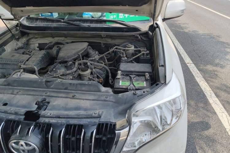 Used Toyota Prado 2016 2.7L Automatic Standard Edition Engine Bay Left