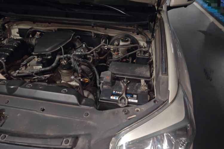 Used Toyota Prado 2016 2.7L Automatic Standard Edition Engine Bay Left