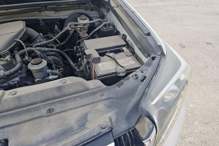 Used Toyota Prado 2016 2.7L Automatic Standard Edition Engine Bay Left
