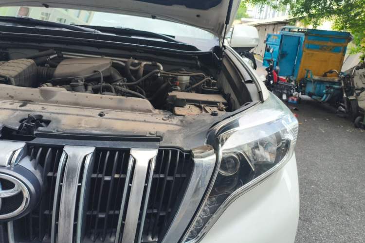 Used Toyota Prado 2016 2700 TX 7-Seater Middle East Version Engine Bay Left
