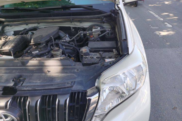 Used Toyota Prado 2016 2.7L Automatic Standard Edition Engine Bay Left
