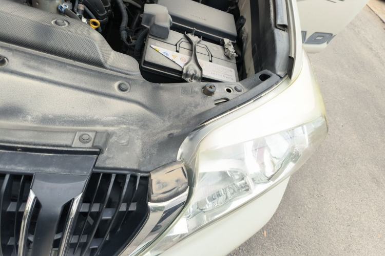 Used Toyota Prado 2016 2.7L Automatic Standard Edition Engine Bay Left