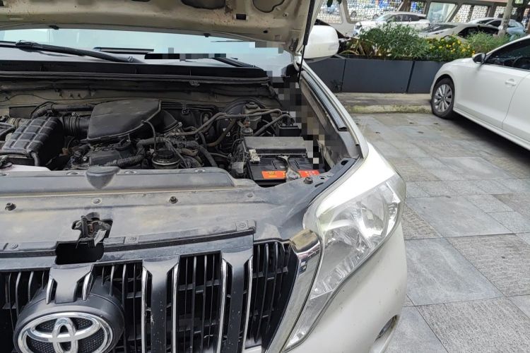 Used Toyota Prado 2016 2.7L Automatic Standard Edition Engine Bay Left