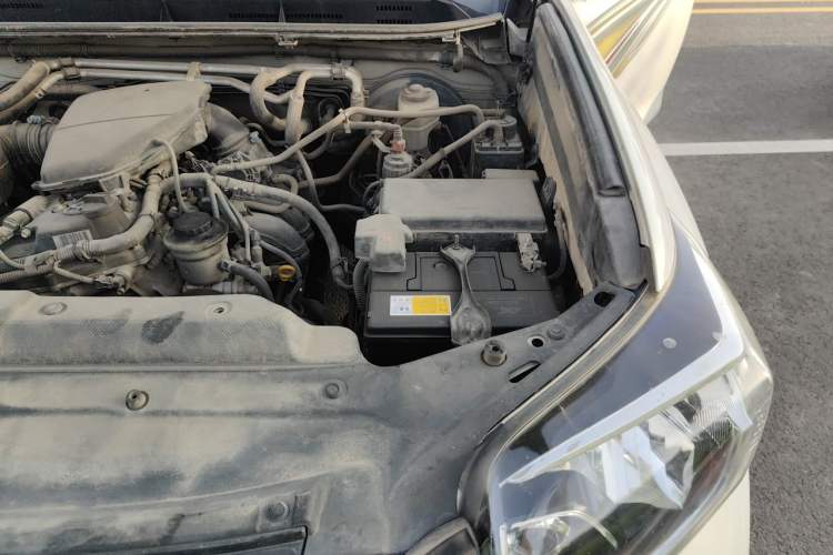 Used Toyota Prado 2016 2.7L Automatic Luxury Edition Engine Bay Left