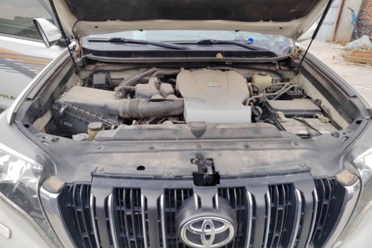 Used Toyota Prado 2016 3.5L Automatic TX-L NAVI Engine Bay