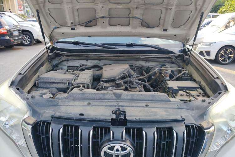 Used Toyota Prado 2016 2.7L Automatic Standard Edition Engine Bay