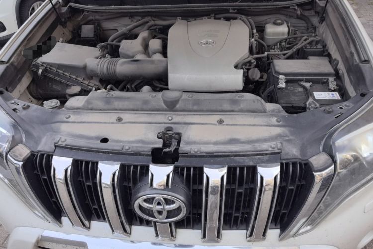 Used Toyota Prado 2016 3.5L Automatic TX-L NAVI Engine Bay