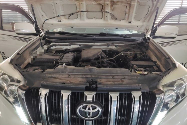 Used Toyota Prado 2016 2.7L Automatic Standard Edition Engine Bay