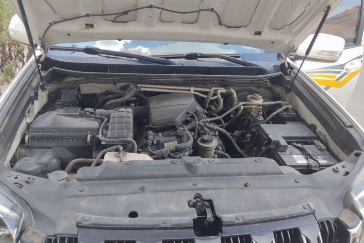 Used Toyota Prado 2016 2.7L Automatic Luxury Edition Engine Bay