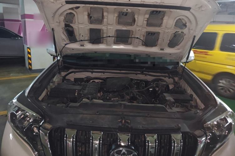 Used Toyota Prado 2016 2.7L Automatic Standard Edition Engine Bay