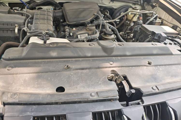 Used Toyota Prado 2016 2.7L Automatic Standard Edition Engine Bay