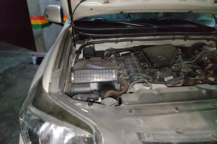 Used Toyota Prado 2016 2700 TX 7-Seater Middle East Version Engine Bay Right