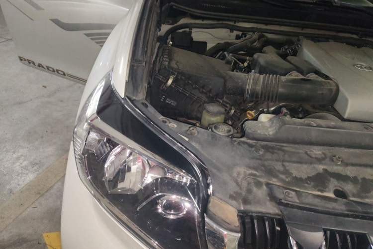 Used Toyota Prado 2016 3.5L Automatic TX-L NAVI Engine Bay Right