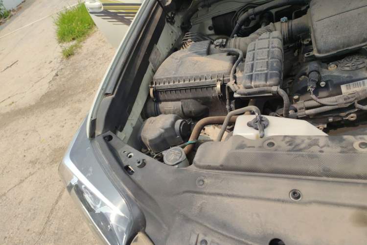 Used Toyota Prado 2016 2.7L Automatic Standard Edition Engine Bay Right