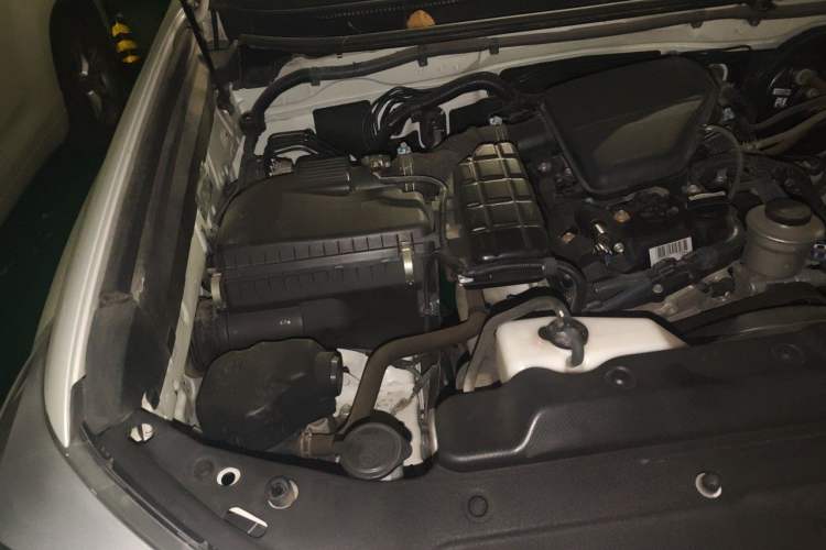 Used Toyota Prado 2016 2.7L Automatic Standard Edition Engine Bay Right