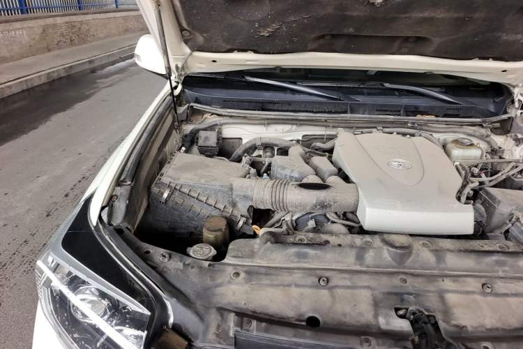 Used Toyota Prado 2016 3.5L Automatic TX-L Engine Bay Right