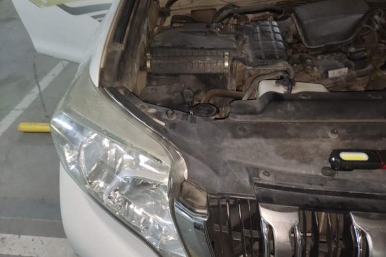 Used Toyota Prado 2016 2.7L Automatic Standard Edition Engine Bay Right