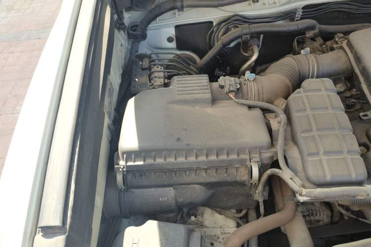 Used Toyota Prado 2016 2.7L Automatic Standard Edition Engine Bay Right