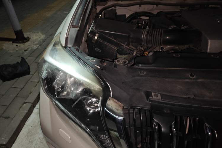 Used Toyota Prado 2016 3.5L Automatic TX-L Engine Bay Right