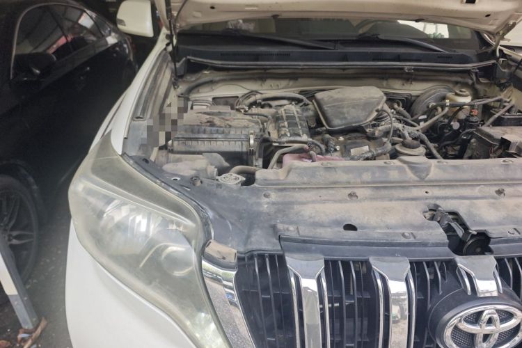 Used Toyota Prado 2016 2.7L Automatic Standard Edition Engine Bay Right