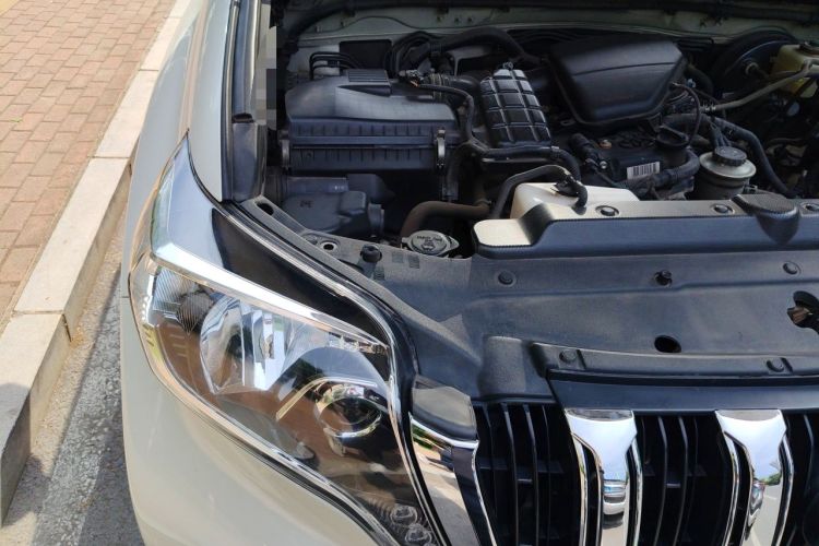 Used Toyota Prado 2016 2.7L Automatic Standard Edition Engine Bay Right