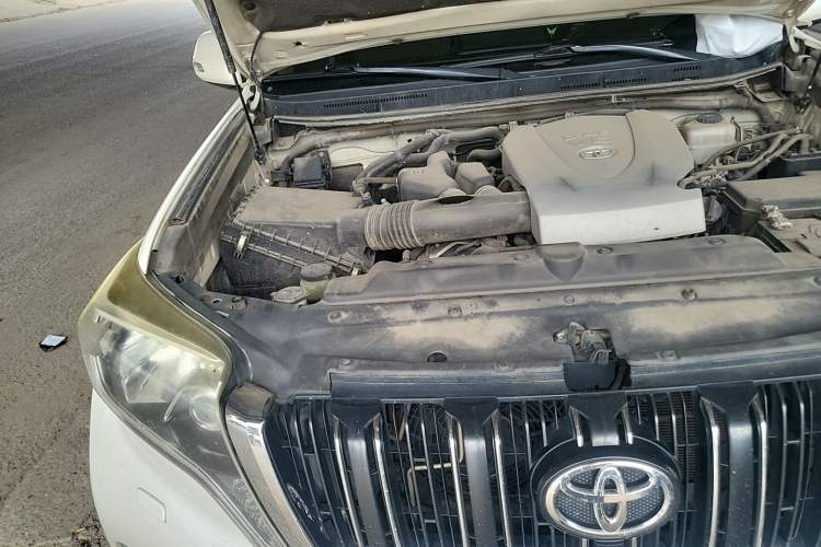 Used Toyota Prado 2016 3.5L Automatic TX-L NAVI Engine Bay Right